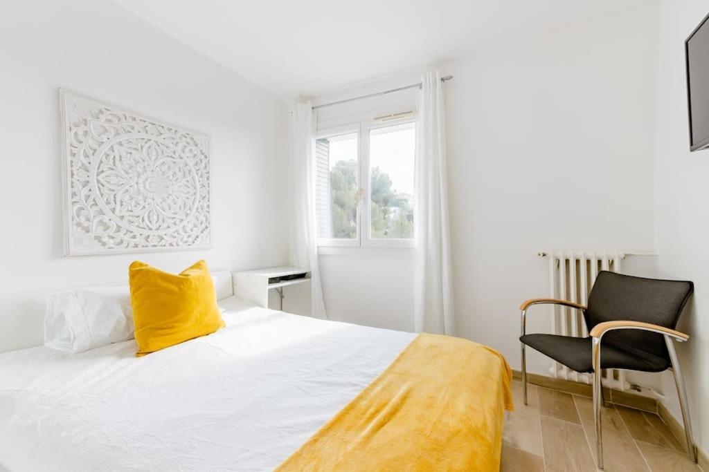 Private Room In Renovated Apartment - Tram 1 Min Walk Nizza Exterior foto