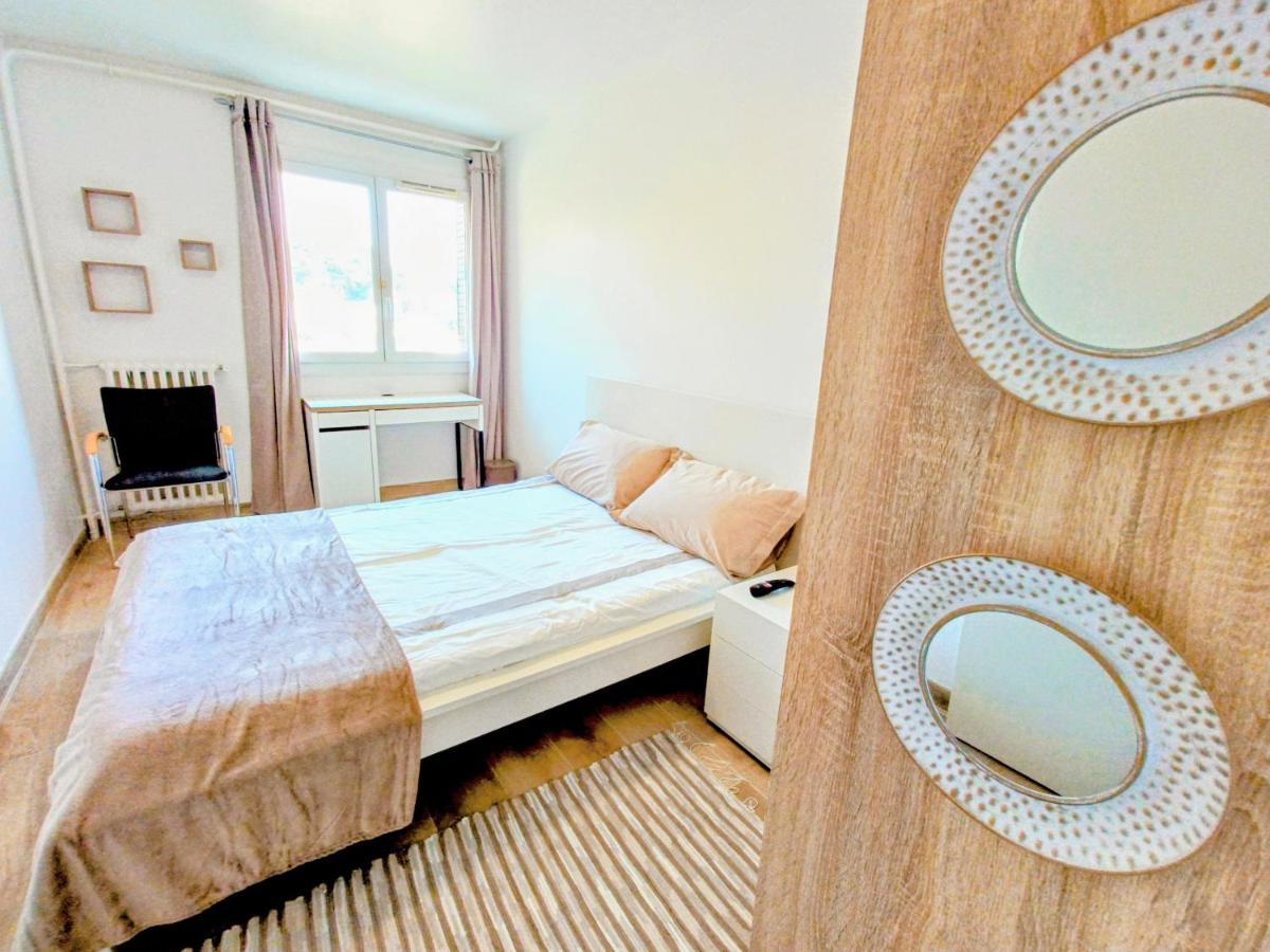 Private Room In Renovated Apartment - Tram 1 Min Walk Nizza Exterior foto